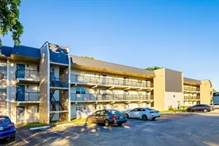 7911 N Colony Cir N, Tamarac, FL 33321 - Photo 21