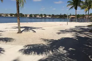 10710 NW 66th St, Doral, FL 33178 - Photo 35