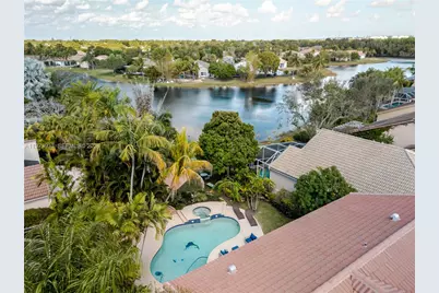 362 Lake Crest Ct, Weston, FL 33326 - Photo 49