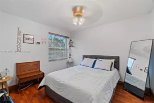 15522 NW 12th Ct, Pembroke Pines, FL 33028 - Photo 17