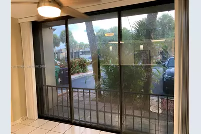 6502 E Miami Lakes Dr E #6502, Miami Lakes, FL 33014 - Photo 7