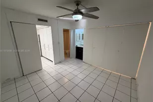 6502 Miami Lakes Dr E, Miami Lakes, FL 33014 - Photo 11