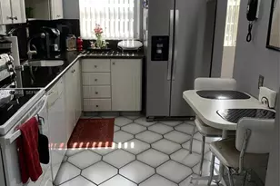 1400 St Charles, Pembroke Pines, FL 33026 - Photo 13