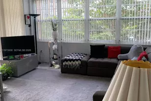 1400 St Charles, Pembroke Pines, FL 33026 - Photo 7