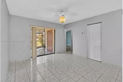 3252 Foxcroft Rd #102, Miramar, FL 33025 - Photo 9