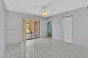 3252 Foxcroft Rd, Miramar, FL 33025 - Photo 9