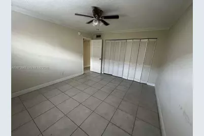 7101 SW 89th Ct #212, Miami, FL 33173 - Photo 3