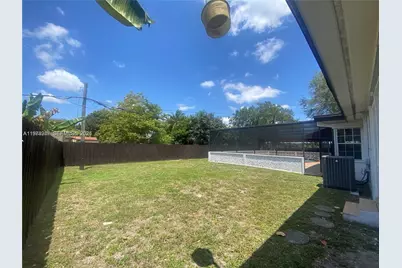 700 Curtiss Pkwy #0, Miami Springs, FL 33166 - Photo 13