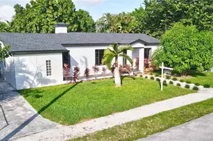 347 NE 110th St, Miami, FL 33161 - Photo 35