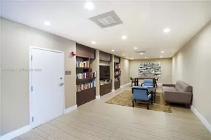 3675 N Country Club Dr, Aventura, FL 33180 - Photo 23