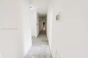 1915 Country Club Prado, Coral Gables, FL 33134 - Photo 13