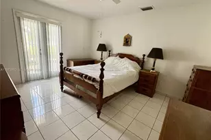 10611 SW 23rd Terrace, Miami, FL 33165 - Photo 17