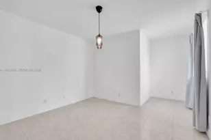 1386 Canary Island Dr, Weston, FL 33327 - Photo 19