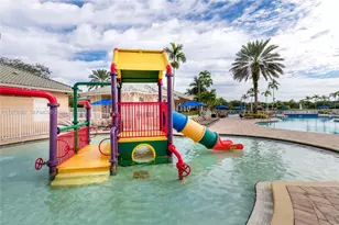 1386 Canary Island Dr, Weston, FL 33327 - Photo 41