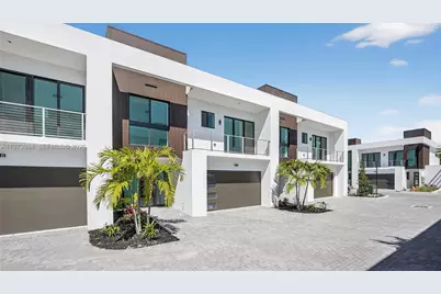 4652 SW 32nd Ave #B2, Dania Beach, FL 33312 - Photo 3
