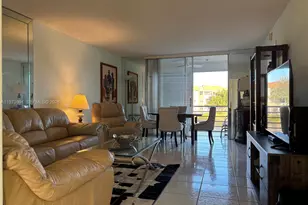 9900 Sunrise Lakes Blvd, Sunrise, FL 33322 - Photo 5