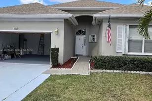 2385 SE 7th Pl, Homestead, FL 33033 - Photo 1