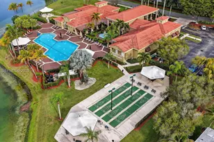 2385 SE 7th Pl, Homestead, FL 33033 - Photo 47