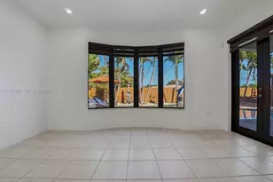 16401 NW 77th Pl, Miami Lakes, FL 33016 - Photo 7