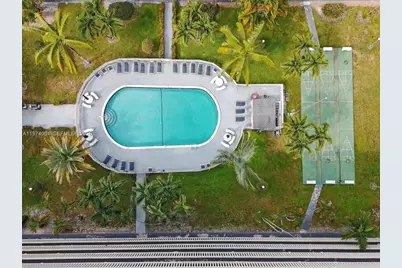 180 NE 12th Ave #15B, Hallandale Beach, FL 33009 - Photo 17