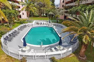 180 NE 12th Ave, Hallandale Beach, FL 33009 - Photo 15