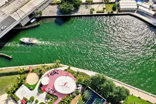 350 S Miami Ave, Miami, FL 33130 - Photo 9