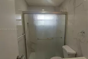 2319 S Johnson St, Hollywood, FL 33020 - Photo 9