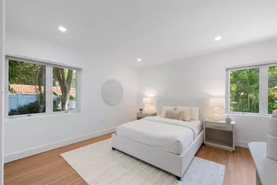 5211 Granada Blvd, Coral Gables, FL 33146 - Photo 17