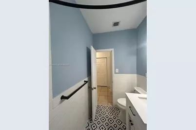 359 Meridian Ave #A207, Miami Beach, FL 33139 - Photo 13