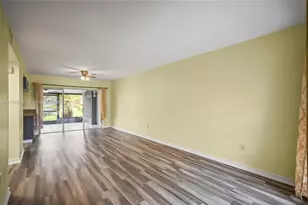 12261 Lake Loop Rd, Cooper City, FL 33330 - Photo 5