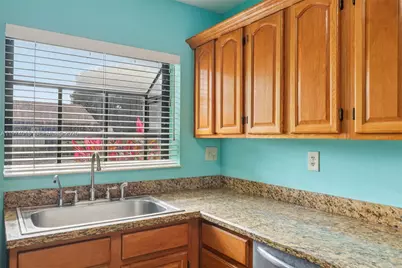 653 Banks Rd, Margate, FL 33063 - Photo 19