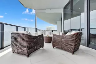 18555 Collins Ave, Sunny Isles Beach, FL 33160 - Photo 11