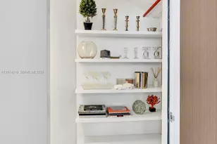 18555 Collins Ave, Sunny Isles Beach, FL 33160 - Photo 27