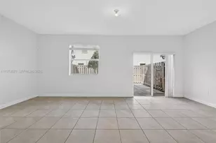 2619 SE 11th St, Homestead, FL 33035 - Photo 13