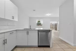 2619 SE 11th St, Homestead, FL 33035 - Photo 11