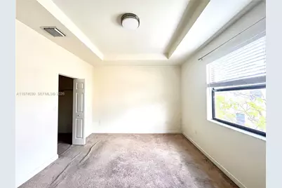 9271 W 33rd Ln, Hialeah, FL 33018 - Photo 9