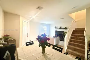 9271 W 33rd Ln, Hialeah, FL 33018 - Photo 7