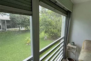 221 Kent M, West Palm Beach, FL 33417 - Photo 5