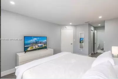 7125 NW 173rd Dr #2405, Hialeah, FL 33015 - Photo 19