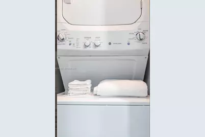 7125 NW 173rd Dr #2405, Hialeah, FL 33015 - Photo 31