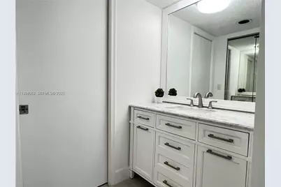 1001 SW 128 Ter #406B, Pembroke Pines, FL 33027 - Photo 9