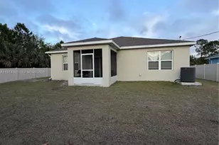 383 Hanford Rd SW, Palm Bay, FL 32809 - Photo 21