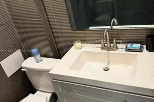 642 Michigan Ave, Miami Beach, FL 33139 - Photo 9