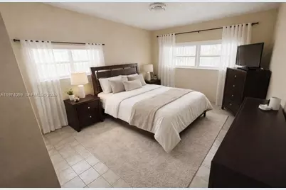 2760 NW 4th Ter, Miami, FL 33125 - Photo 9