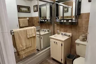 2760 NW 4th Terrace, Miami, FL 33125 - Photo 13