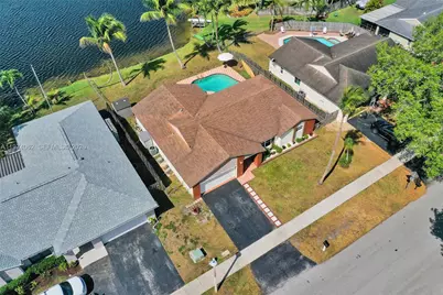 5355 SW 116th Ave, Cooper City, FL 33330 - Photo 3