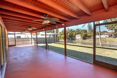 4600 SW 104th Ave, Miami, FL 33165 - Photo 11