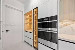 1135 NE 11th Ave, Fort Lauderdale, FL 33304 - Photo 9