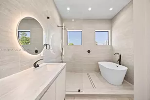 1135 NE 11th Ave, Fort Lauderdale, FL 33304 - Photo 39