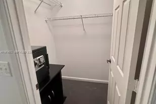 705 SE 25th Ln, Homestead, FL 33033 - Photo 11